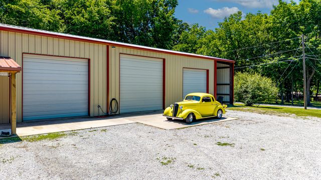 447265 E 355 Road, Vinita, OK 74301
