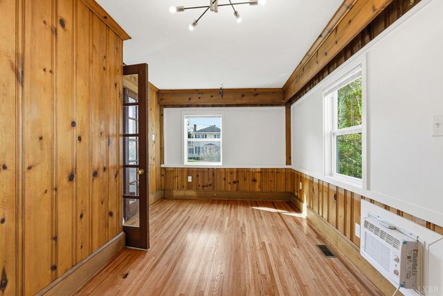 106 connecticut Avenue, Lynchburg, VA 24501