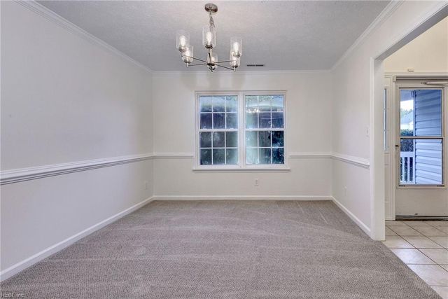 4 E Big Sky DR, Hampton, VA 23666