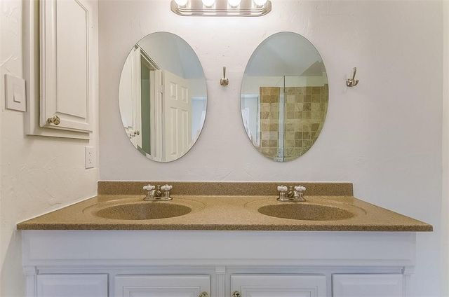 2116 Bentley Drive, Flower Mound, TX 75028