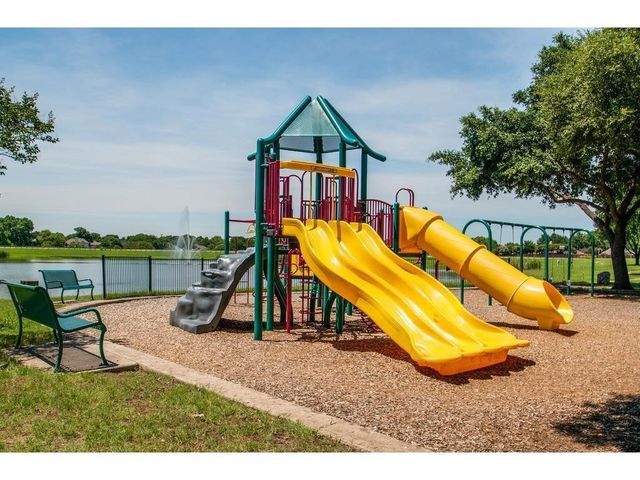 2116 Bentley Drive, Flower Mound, TX 75028