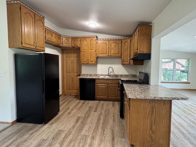 2478 18TH AVENUE, Friendship, WI 53934