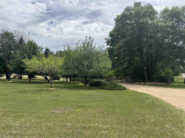 2478 18TH AVENUE, Friendship, WI 53934