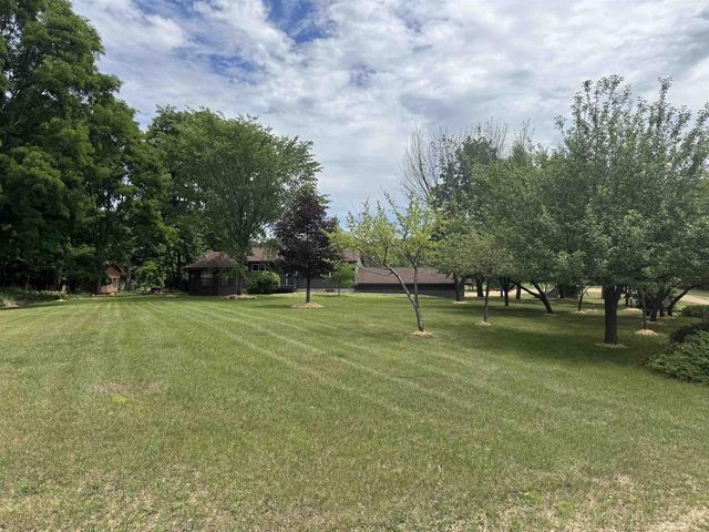 2478 18TH AVENUE, Friendship, WI 53934