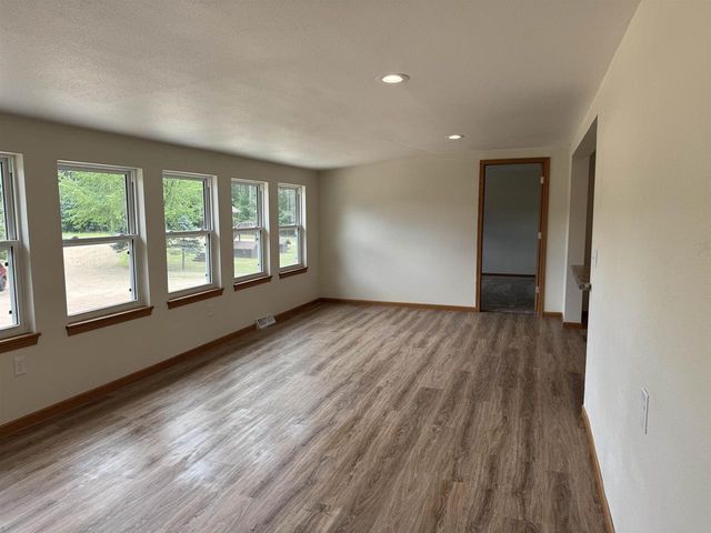 2478 18TH AVENUE, Friendship, WI 53934