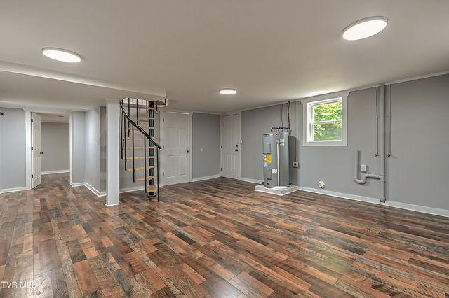 229 Independence Drive, Kingsport, TN 37660