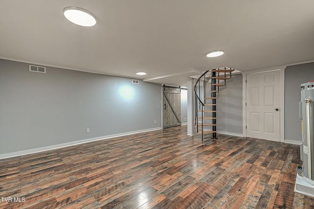 229 Independence Drive, Kingsport, TN 37660