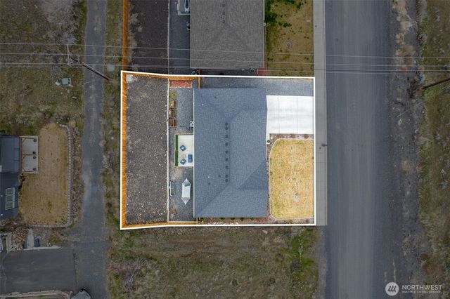 335 Canal Drive, Ephrata, WA 98823