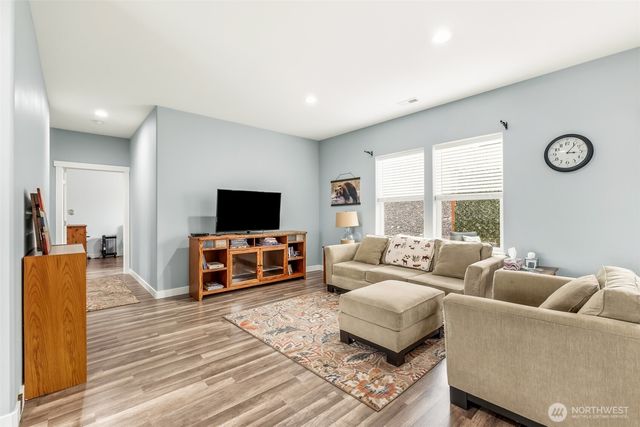 335 Canal Drive, Ephrata, WA 98823