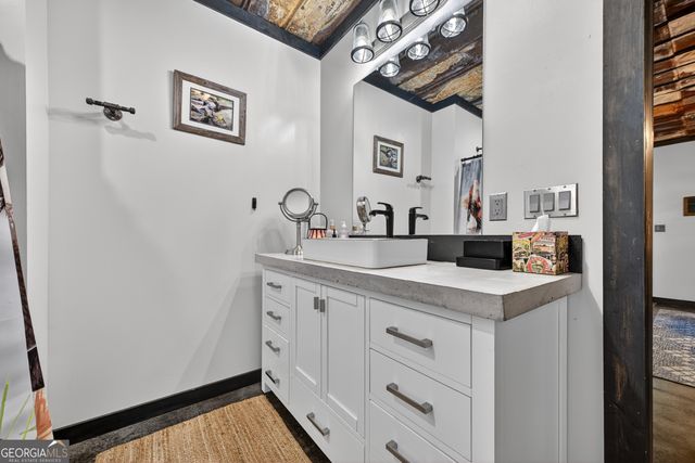67 High Point Trail, Blue Ridge, GA 30513