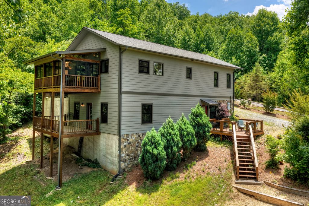 67 High Point Trail, Blue Ridge, GA 30513