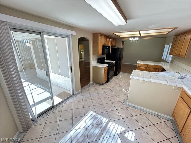 4552 BRADPOINT Drive 0, Las Vegas, NV 89130