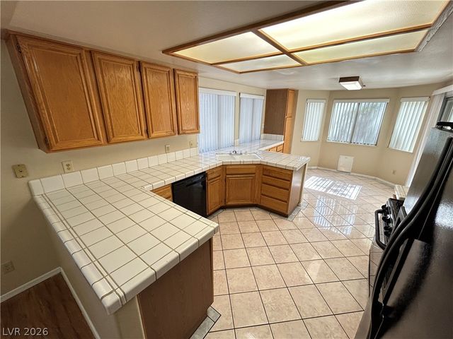 4552 BRADPOINT Drive 0, Las Vegas, NV 89130