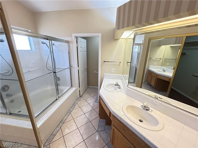 4552 BRADPOINT Drive 0, Las Vegas, NV 89130