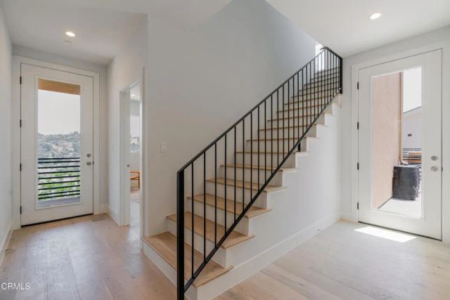 3874 W Point Drive, Los Angeles, CA 90065