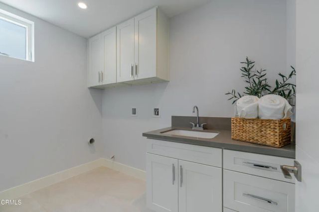 3874 W Point Drive, Los Angeles, CA 90065