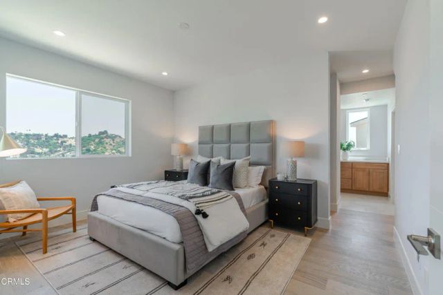 3874 W Point Drive, Los Angeles, CA 90065