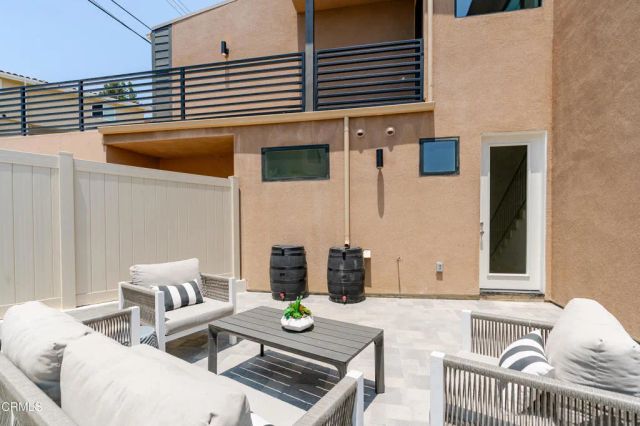 3874 W Point Drive, Los Angeles, CA 90065