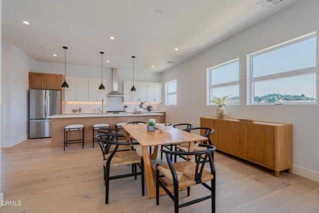 3874 W Point Drive, Los Angeles, CA 90065