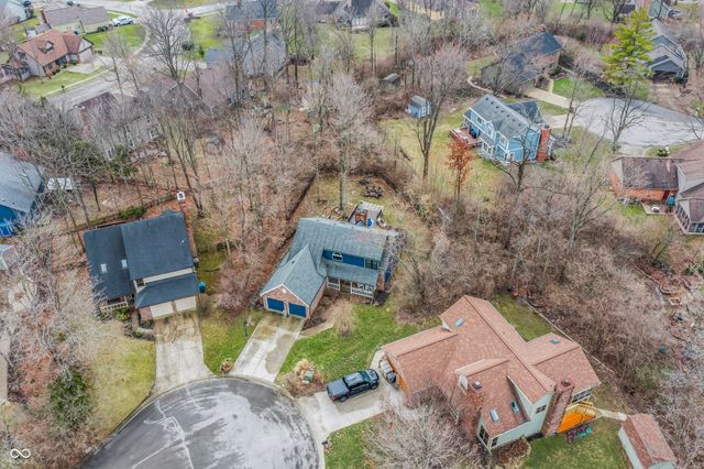 11517 Crescent Court, Indianapolis, IN 46236