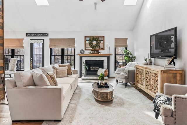 11517 Crescent Court, Indianapolis, IN 46236