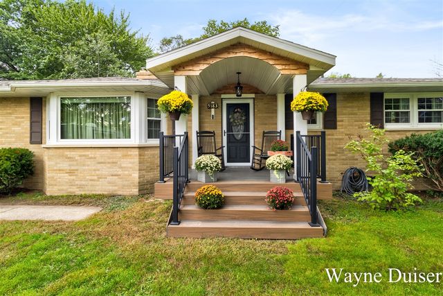 5183 Mcdowell Street, Norton Shores, MI 49441