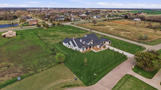 185 Shawnee Trail, Celina, TX 75009