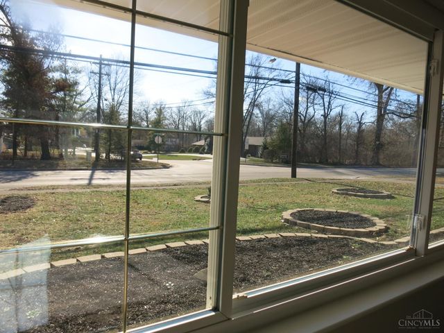 1754 W Loveland Avenue, Loveland, OH 45140