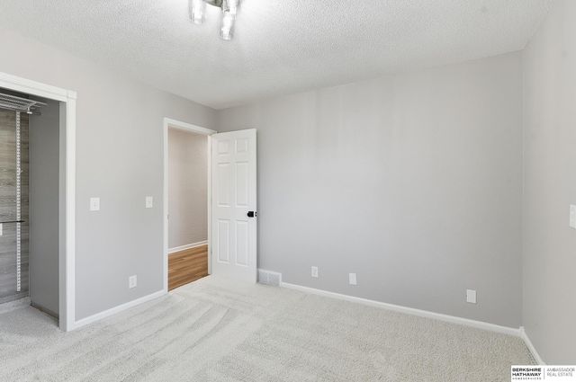 15535 Leavenworth Street, Omaha, NE 68154