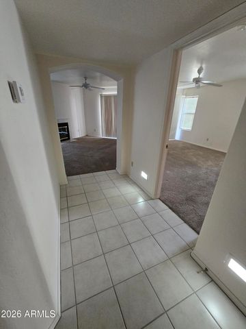 16715 E EL LAGO Boulevard 211, Fountain Hills, AZ 85268