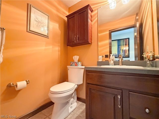 2975 Vincent Drive, Seven Hills, OH 44131