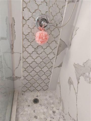 105 Lake Emerald Drive 502, Oakland Park, FL 33309