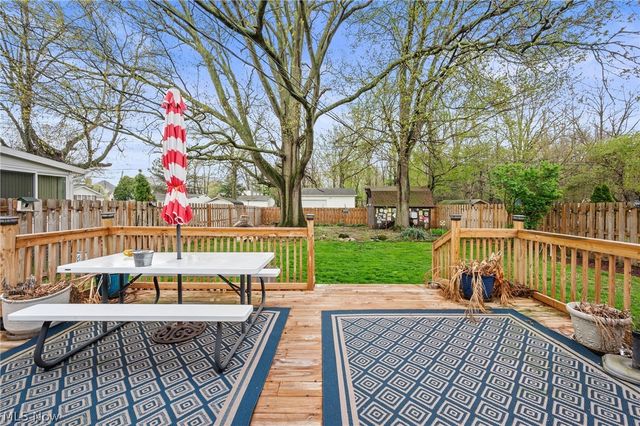 121 Beck Road, Avon Lake, OH 44012
