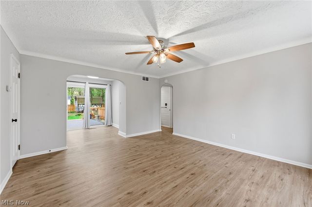 121 Beck Road, Avon Lake, OH 44012