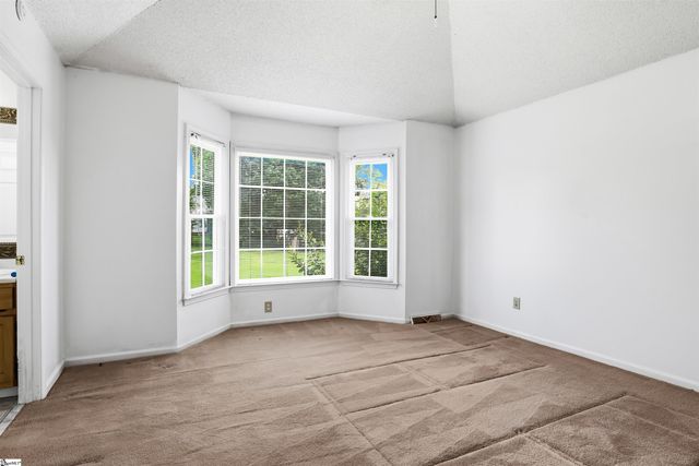 114 Fairview Place, Greer, SC 29651