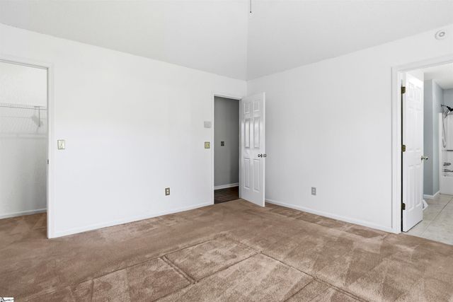 114 Fairview Place, Greer, SC 29651