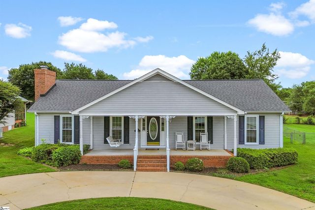 114 Fairview Place, Greer, SC 29651