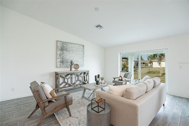 520 SHERBOURNE STREET, Port Charlotte, FL 33954