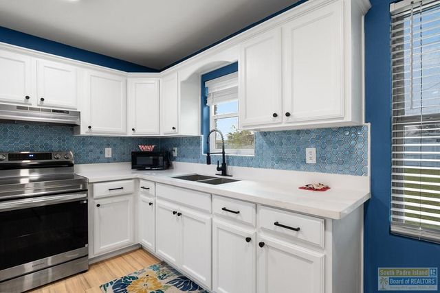 1651 Michigan Ave., Port Isabel, TX 78578