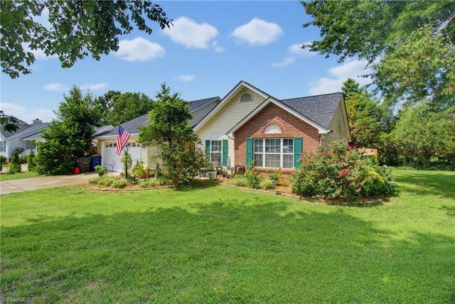 1000 Hastings Hill Road, Kernersville, NC 27284