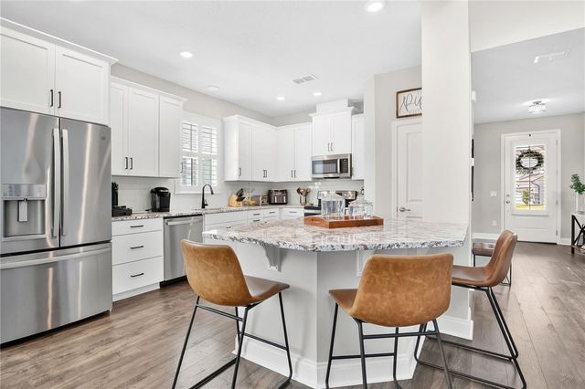 17186 HICKORY WIND DRIVE, Clermont, FL 34711