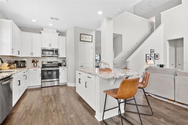 17186 HICKORY WIND DRIVE, Clermont, FL 34711