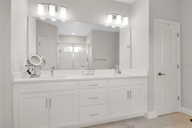 17186 HICKORY WIND DRIVE, Clermont, FL 34711