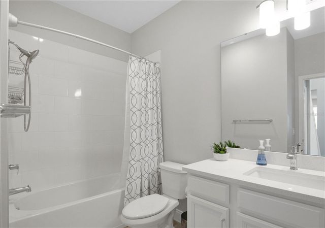 17186 HICKORY WIND DRIVE, Clermont, FL 34711