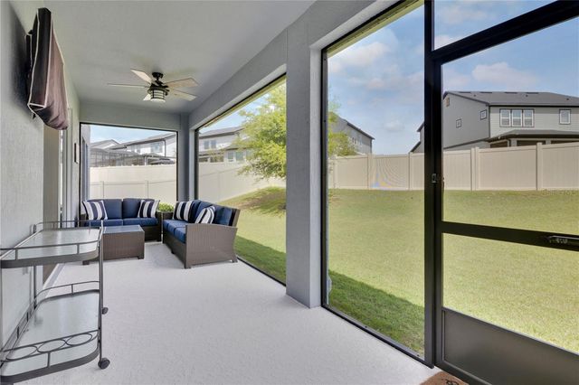 17186 HICKORY WIND DRIVE, Clermont, FL 34711