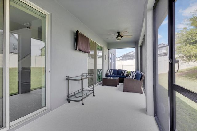 17186 HICKORY WIND DRIVE, Clermont, FL 34711