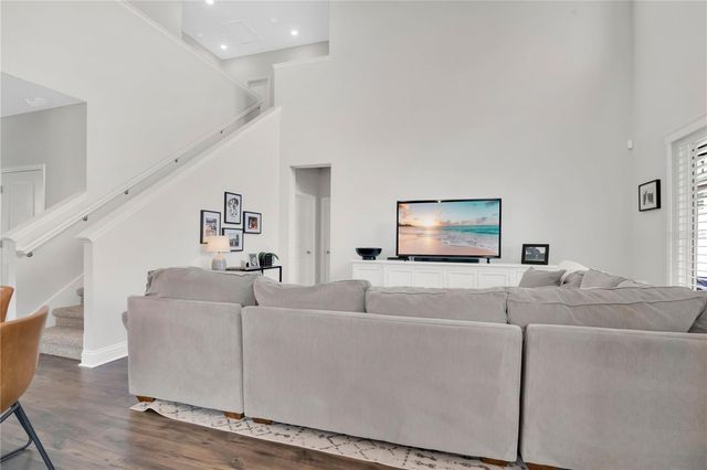 17186 HICKORY WIND DRIVE, Clermont, FL 34711