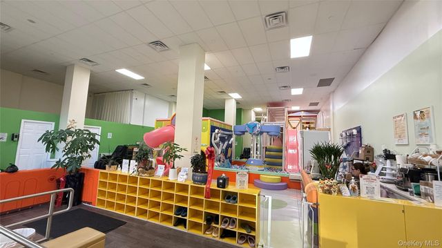 9501 37th Avenue CA, Jackson Heights, NY 11372