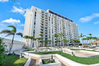 13499 Biscayne Blvd 406, North Miami, FL 33181