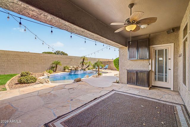 711 N PHEASANT Drive, Gilbert, AZ 85234